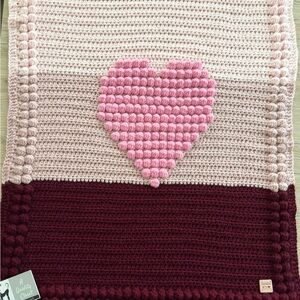 Heart Bobble NWT Handmade Crochet Baby Blanket Pink